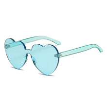 Load image into Gallery viewer, Heart Shaped Sunglass